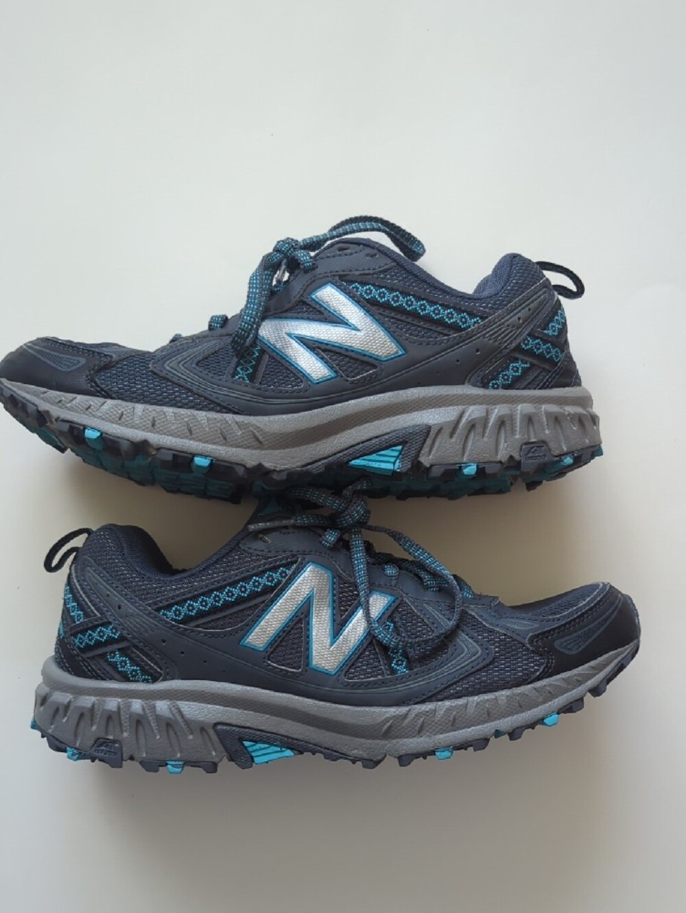 New Balance 410v5 Women's Trail Running Shoes Grey Teal Size 10